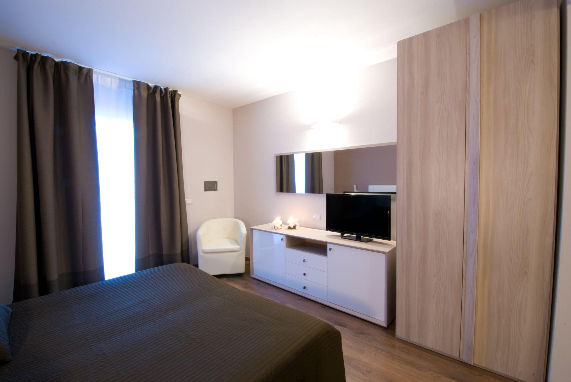 Royal 4* Riva del Garda