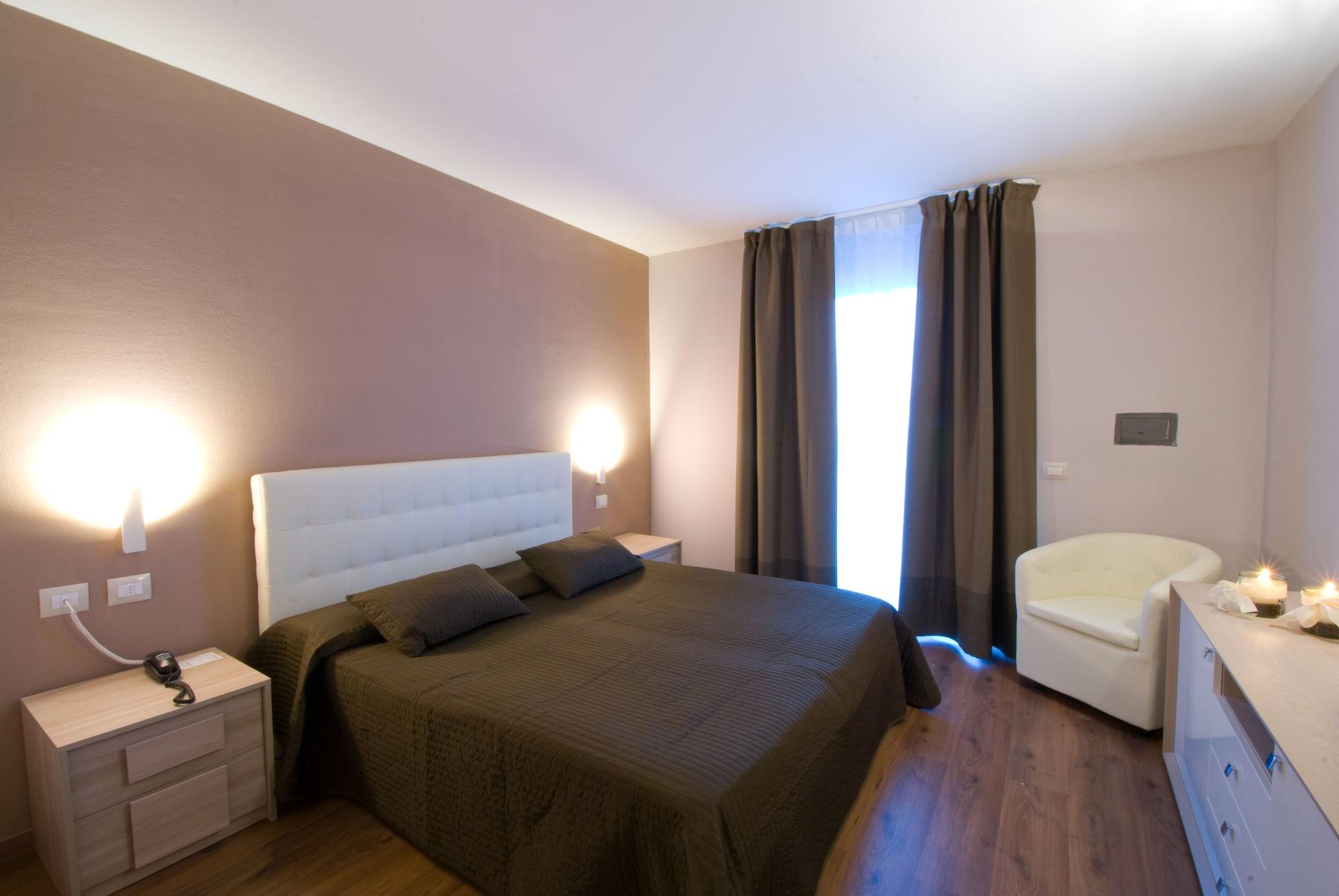 Royal 4* Riva del Garda